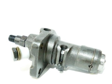 R180 Насос топливный