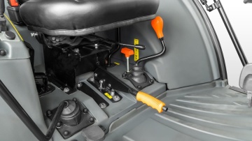Минитрактор Solis-Gold | Солис-Голд 60GС A/С 4x4 12+12 Carraro Radial аgri 280-70R18 / 360-70R28 (с ПСМ)